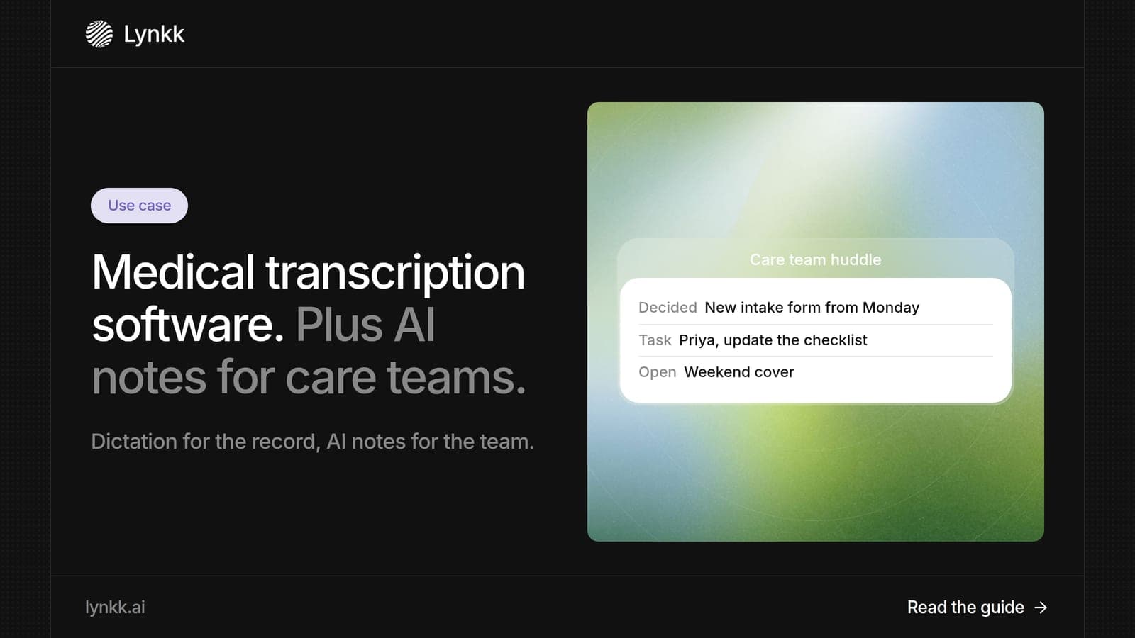 Clinician using medical transcription software and AI dictation between patient visits